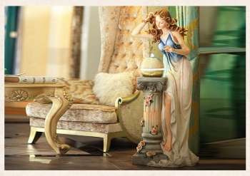 Decor cô gái trang trí nội thất DEC 031