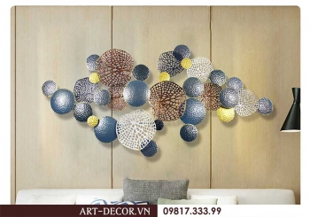 Tranh kim loại đa sắc trẻ chung, ấn tượng TS 220