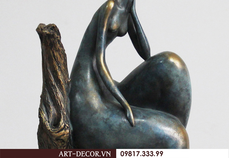 Phù điêu thiếu nữ decor DEC 004 4