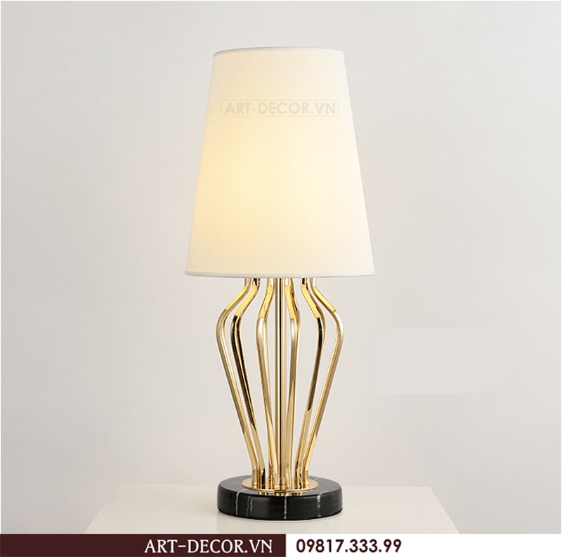 Công ty bán đèn trang trí nhập khẩu mẫu mã đa dạng, giá tốt nhất Hà Nội 5